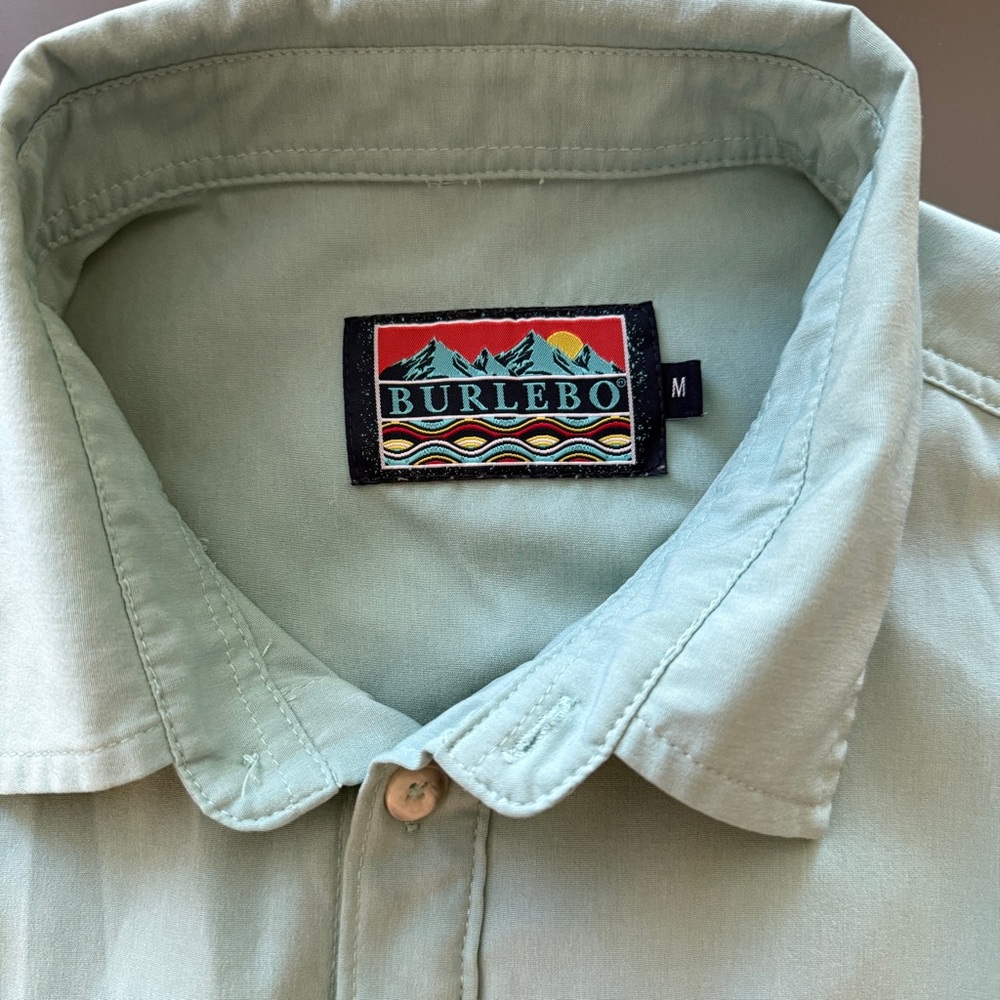 Burlebo Men’s Performance Short Sleeve Button Down Size Medium - Picture 8 of 9
